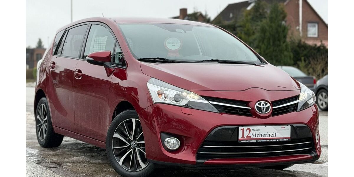 Toyota Verso 114.000 km 11.999 &euro; Kiel OT Suchsdorf 24107
