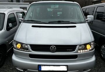 VW T4 Caravelle 241.000 km 5.849 &euro; Kiel 24105