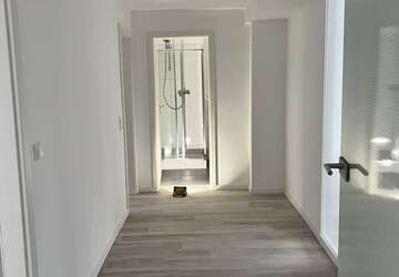 Wohnung Neumünster Innenstadt - 3 Zimmer, 105 m&sup2;, 950&euro; | Angebot:27518391