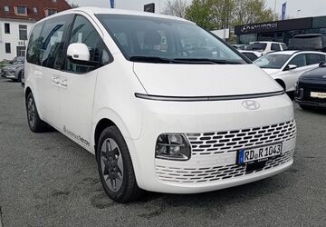 Hyundai STARIA 6.540 km 39.900 &euro; Kronshagen 24119
