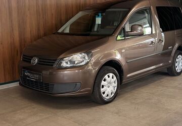 VW Caddy 221.485 km 3.990 &euro; Neumünster 24536