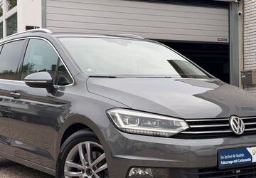 VW Touran 66.300 km 20.900 &euro; Kiel 24145