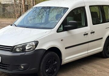 VW Caddy 173.000 km 5.290 &euro; Kiel 24143