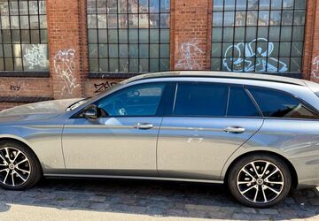Mercedes-Benz E 220 126.600 km 22.990 &euro; Kiel 24103