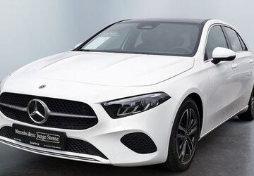 Mercedes-Benz A 180 9.693 km 29.618 &euro; Neumünster 24539