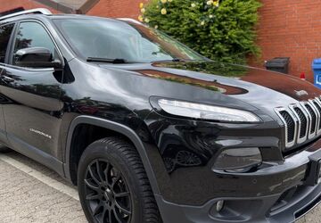 Jeep Cherokee 99.800 km 12.750 &euro; Kiel 24146