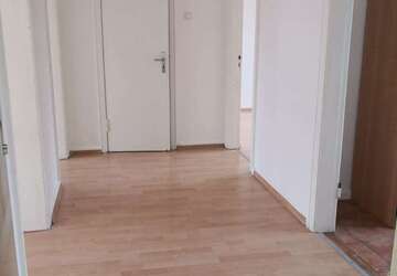 Wohnung Neumünster Innenstadt - 2 Zimmer, 51 m&sup2;, 525&euro; | Angebot:27489084