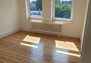Wohnung Neumünster - 3 Zimmer, 66 m&sup2;, 680&euro; | Angebot:27620344
