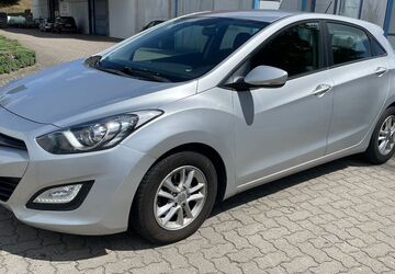 Hyundai i30 219.000 km 2.999 &euro; Kiel 24113