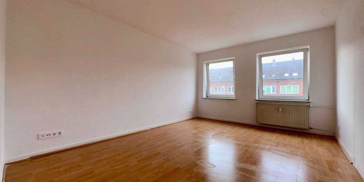 Etagenwohnung Kiel Gaarden-Ost - 3 Zimmer, 78 m&sup2;, 950&euro; | Angebot:27082837