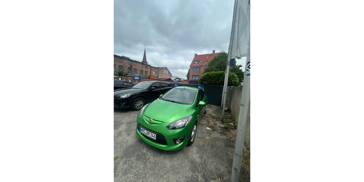 Mazda 2 140.000 km 3.600 &euro; Neumünster 24534