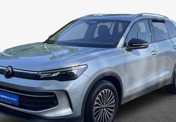 VW Tiguan 8.195 km 38.980 &euro; Bordesholm 24582