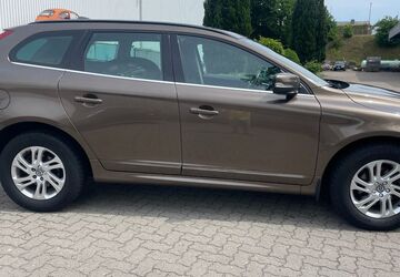 Volvo XC60 147.000 km 15.500 &euro; Kiel 24113