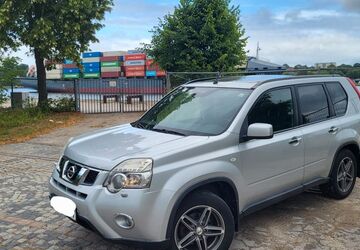 Nissan X-Trail 199.850 km 7.999 &euro; Kiel 24103