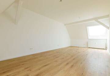 Wohnung Kiel Elmschenhagen - 2 Zimmer, 75 m&sup2;, 980&euro; | Angebot:27542688