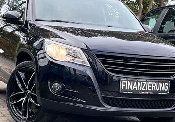 VW Tiguan 128.000 km 5.499 &euro; Flintbek 24220
