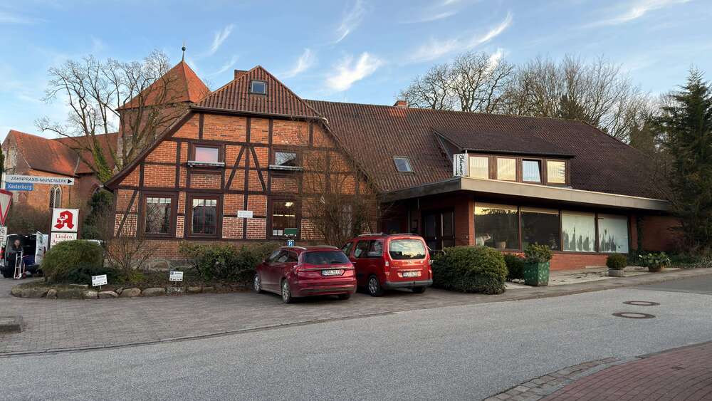Etagenwohnung Selent - 4 Zimmer, 172 m&sup2;, 1.000&euro; | Angebot:25339436