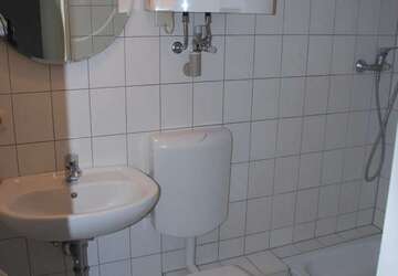 Wohnung Kiel Südfriedhof - 1 Zimmer, 16 m&sup2;, 350&euro; | Angebot:27303762