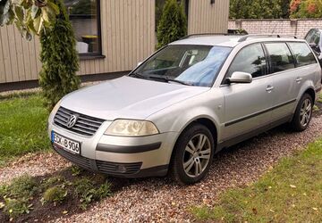 VW Passat Variant 392.000 km 1.950 &euro; Kiel 24159