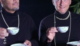 Arsen und Spitzenhäubchen