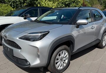 Toyota Yaris Cross 7.800 km 23.490 &euro; Kiel 24109